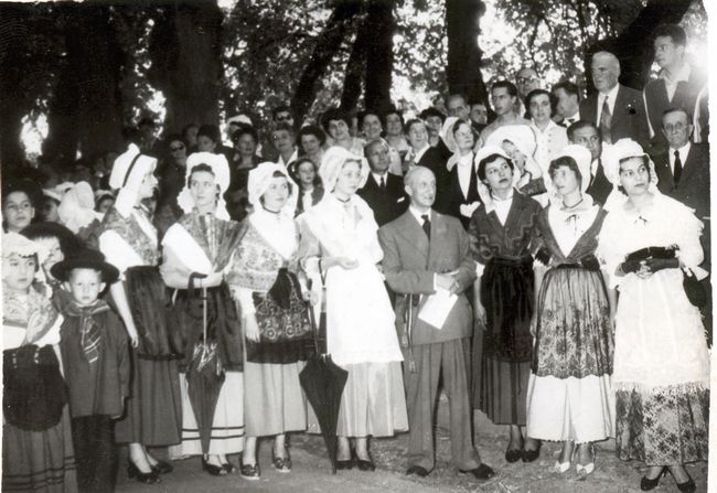 Click to see next picture